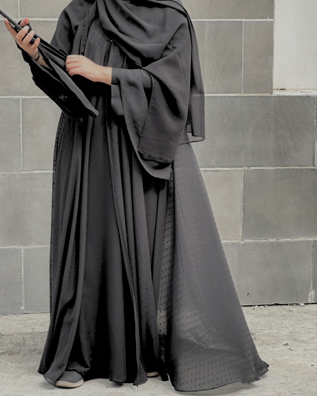 Minimal 2 Piece Open Abaya